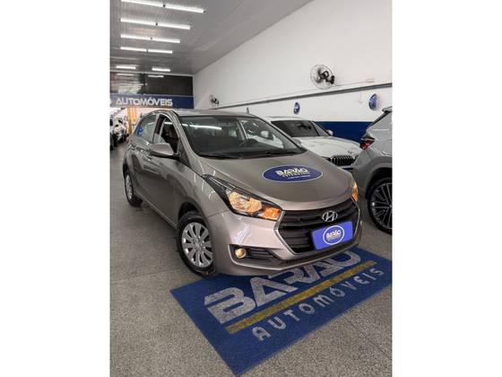 HYUNDAI HB20S 1.0 COMFORT PLUS 12V FLEX 4P MANUAL